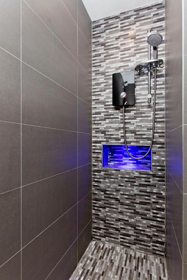 Ultra Modern, West End Village, Refurbished 1 Bed Edynburg Zewnętrze zdjęcie